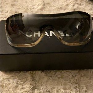 Chanel quilted look sunglasses